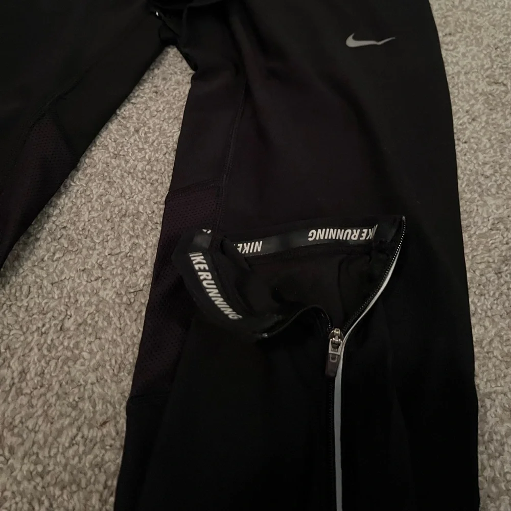 Black Nike Running Leggings - Picture 4 of 7